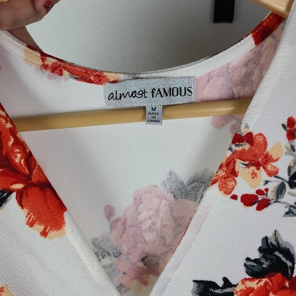 ALMOST FAMOUS ~ FLORAL DRESS - Picture 7 of 11